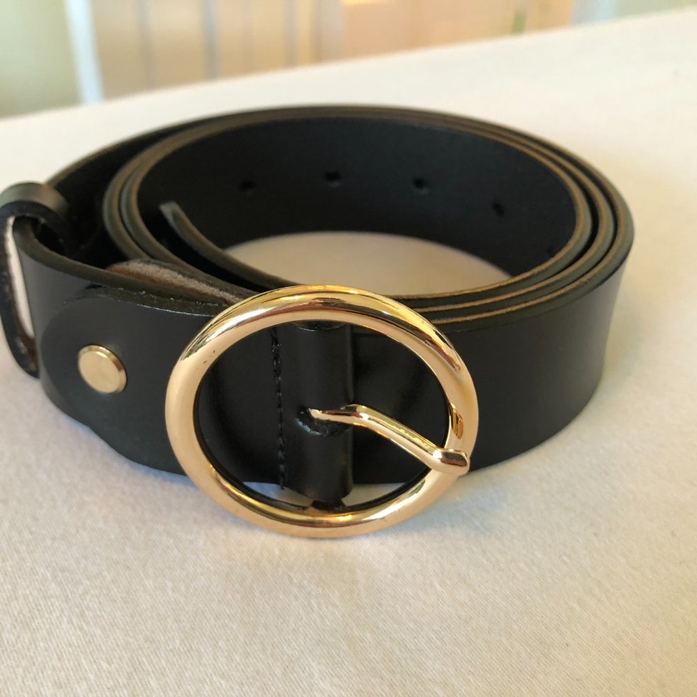 Black Genuine Leather Belt with Round Gold Buckle - Adjustable